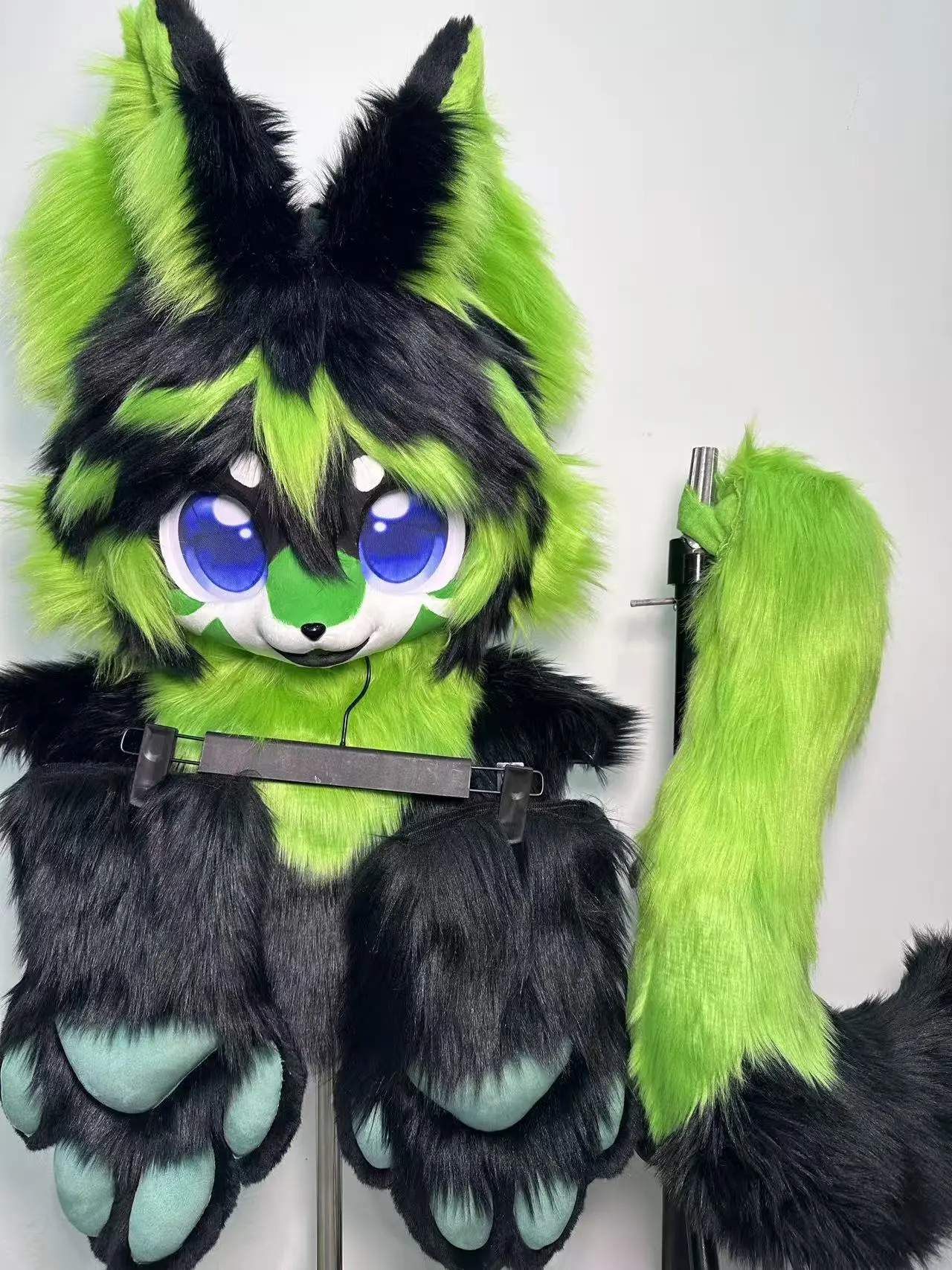 Thumbnail 1